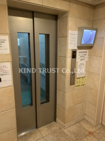 エステムプラザ梅田扇町公園パークランドのロビー|ゆとりのあるロビーです