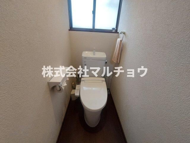 明洋戸建てのトイレ|コンパクトで使いやすいトイレです