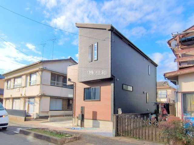 【新築分譲住宅】富士見市水谷東14期　の前面道路含む現地写真