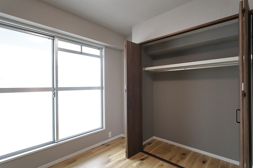 藤和ライブタウン立花の洋室|-洋室5.0帖-
全居室収納有◎