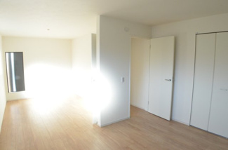 【洋室】 | さいたま市大宮区上小町（全３棟） | 家族の成長に合わせて３LDKから４LDKに変更可能！将来の家族構成にも対応。