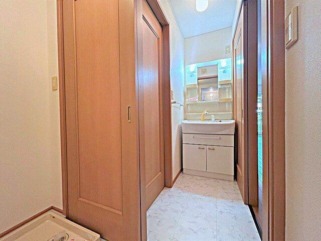 ムーンリバーＢの洗面所|コンパクトで使いやすい洗面所