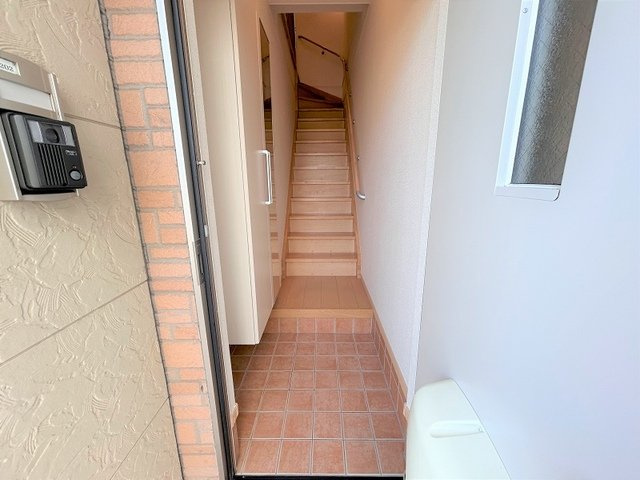 コットン　アベニュー　Ｂの玄関|玄関です