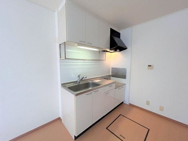 コモドポストのキッチン|キッチンでお料理をお楽しみください