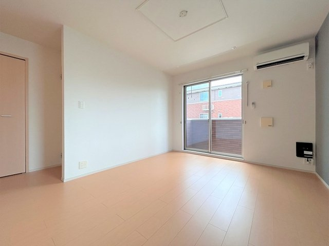 ソレイユフィールドⅢの居間・リビング|居間です