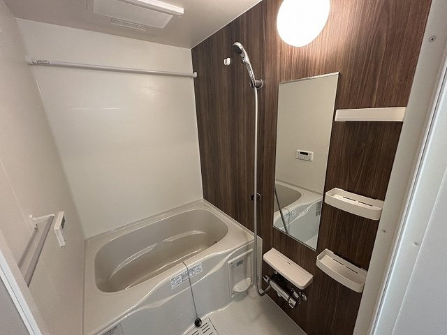 ホーリープレイス唐津　Ⅰの浴室|ゆったり過ごせるお風呂です