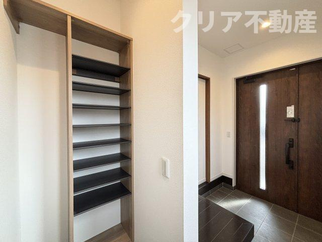 【玄関】 | 高崎市吉井町吉井　中古住宅