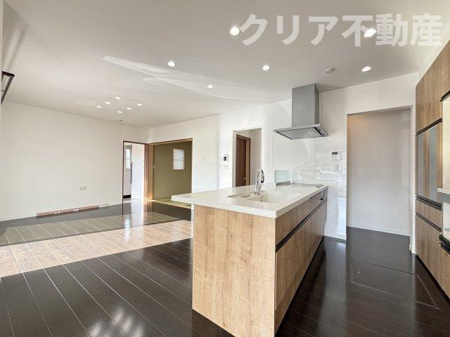 【居間・リビング】 | 高崎市吉井町吉井　中古住宅