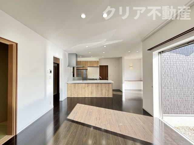 【居間・リビング】 | 高崎市吉井町吉井　中古住宅