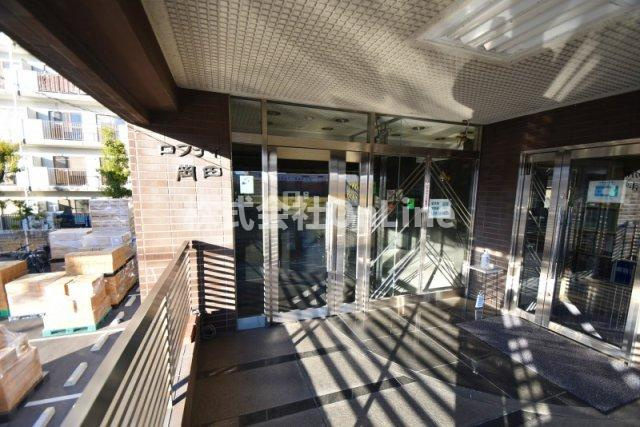 【エントランス】 | ロフティ岡田