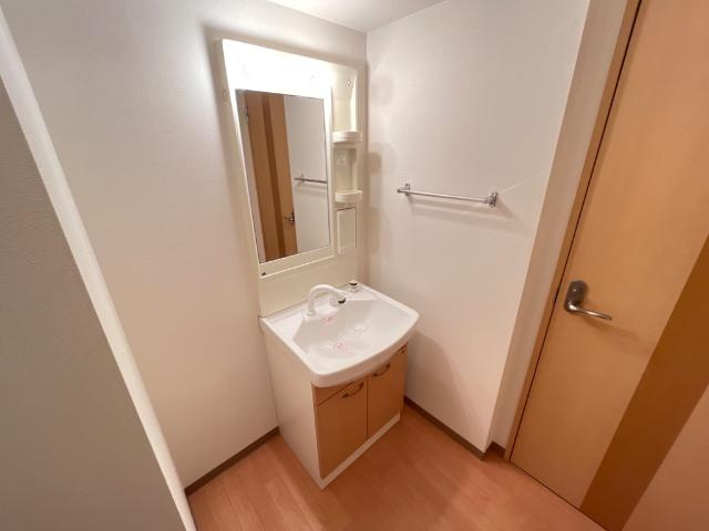 ミストラルⅠの洗面所|洗髪洗面化粧台