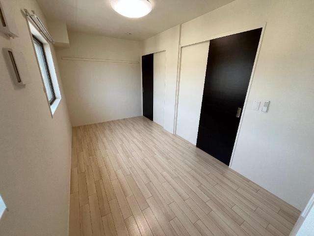 ロータスコートⅡの内装|洋室