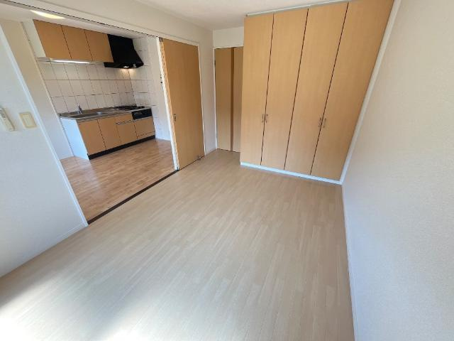 グリーンガーデンの内装|洋室