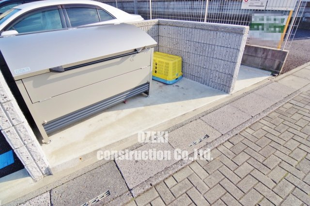 愛宕ビューハイツ　3