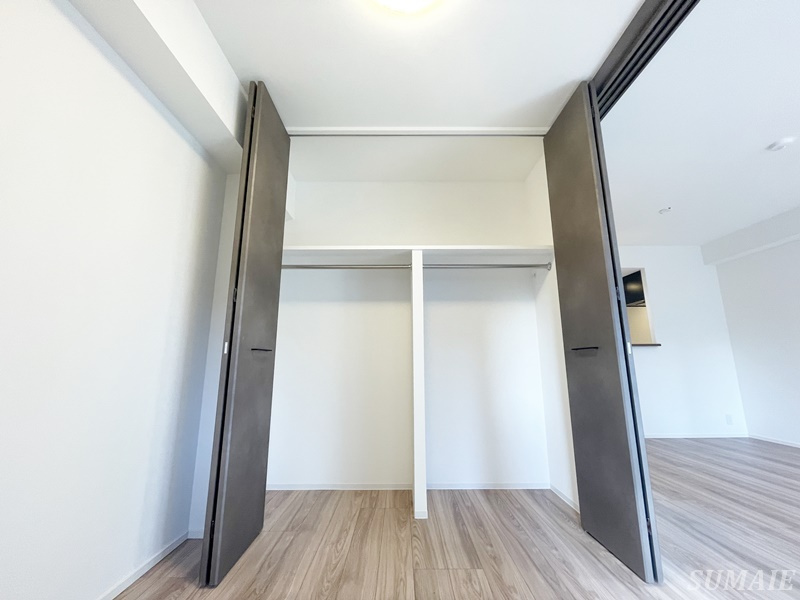 S-RESIDENCE王子enableの収納|洋室収納です