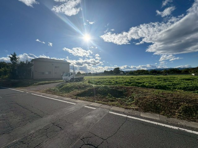 坂戸市成願寺　建築条件なし売地　東武東上線『坂戸駅』バス15分　【大家小学区】の外観