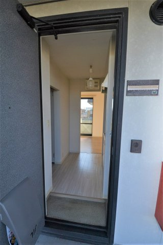 エクセル大手町Ⅱの玄関