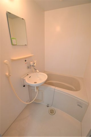 エクセル大手町Ⅱの浴室