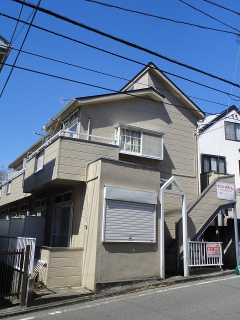 横浜市保土ケ谷区岩井町のアパートの画像