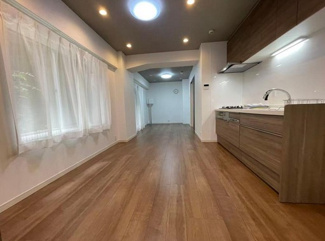 【居間・リビング】