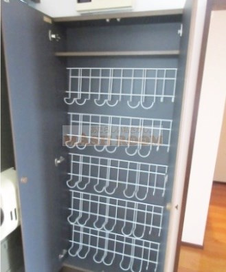 シオンハウスの玄関