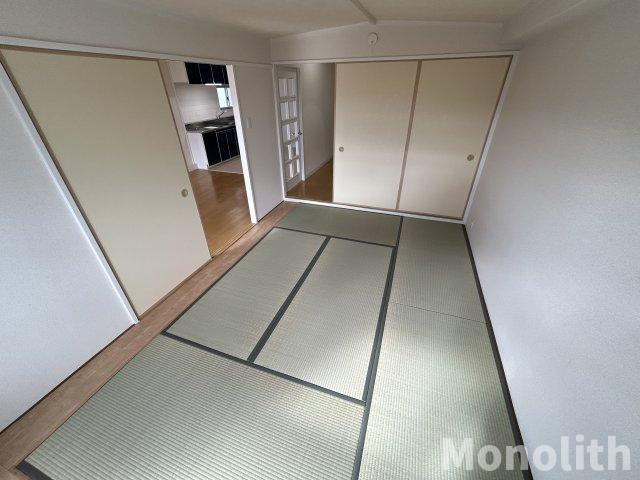 光明池駅前３号棟の和室