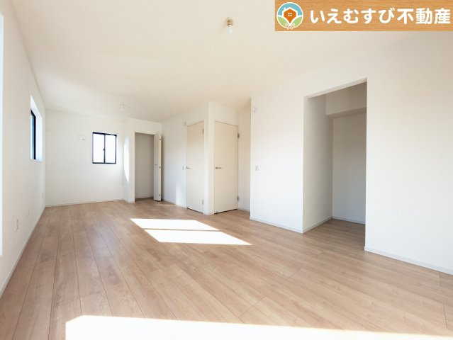 Zut PLUS　比企郡嵐山町15期の洋室