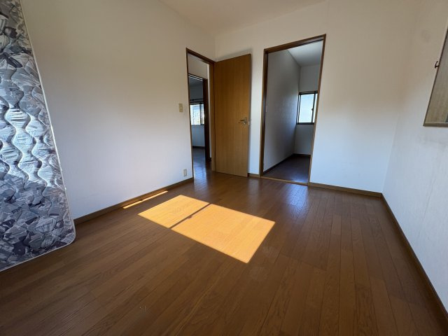 三木市志染町広野４丁目戸建の洋室