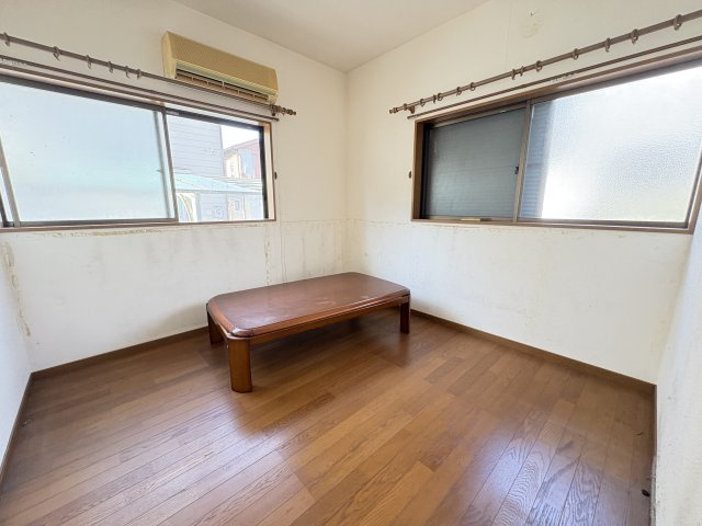 三木市志染町広野４丁目戸建の洋室