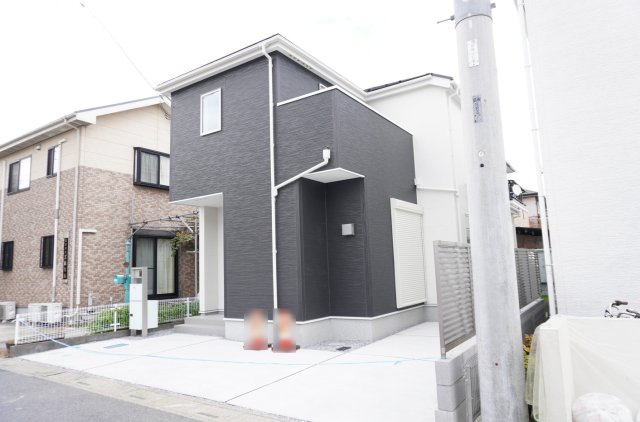 草加市西町 新築分譲住宅の外観