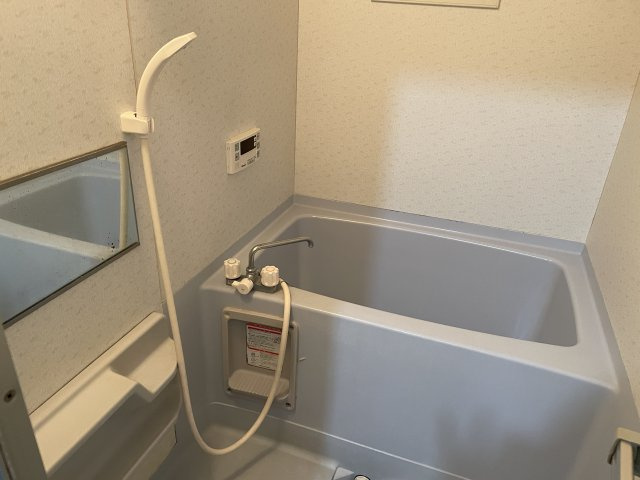 ジュネス武庫川の浴室