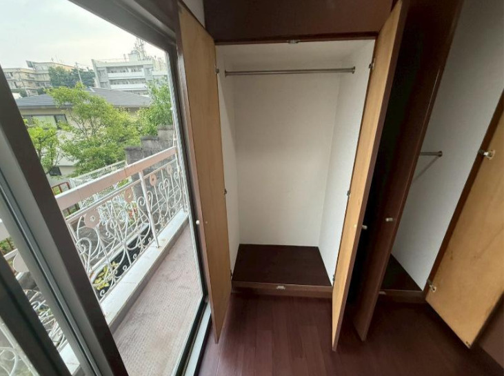 住吉山手4丁目貸家の収納