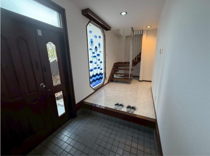 住吉山手4丁目貸家の玄関