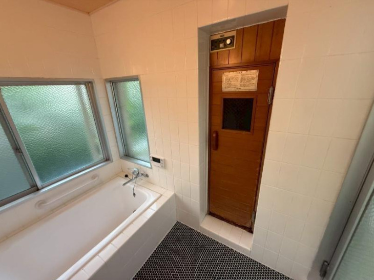 住吉山手4丁目貸家の浴室