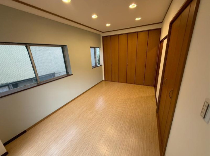 住吉山手4丁目貸家の寝室