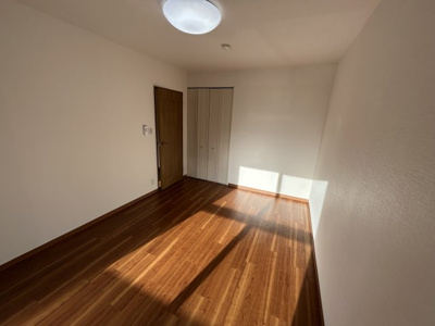 【洋室】 | グリーンフィールド大山