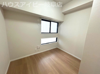 【洋室】 | ライオンズマンション岐阜清本町！11階につき眺望日当り良好♪フルリノベーション済み！西岐阜駅19分！ | ライオンズマンション岐阜清本町！11階につき眺望日当り良好♪フルリノベーション済み！西岐阜駅19分！