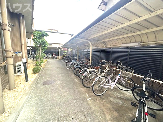 【駐輪場】の画像