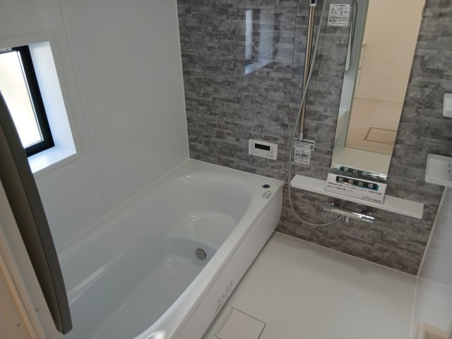 【前面道路含む現地写真】 | 行田市桜町　 | 現地前面道路（2025年11月10日）撮影