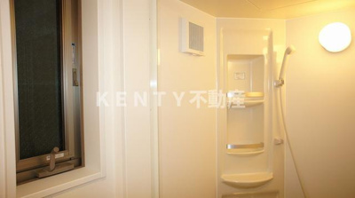 【シャワールーム】 | サークルハウスＢ | 落ち着いた空間のシャワールームです