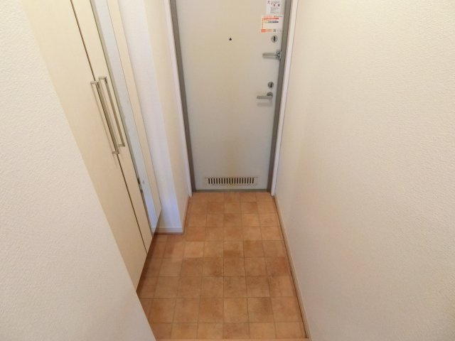 エントピア（蕨市錦町）の玄関|別号室の参考写真です。