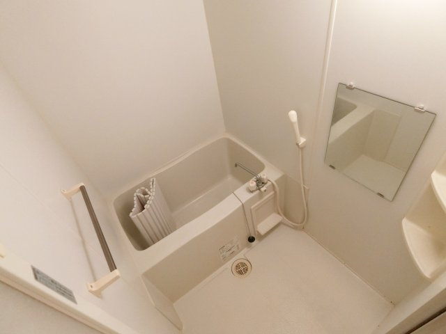 エントピア（蕨市錦町）の浴室|別号室の参考写真です。