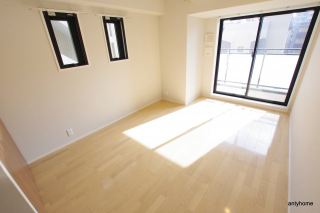 S-FORT江坂垂水町 仲介手数料無料の寝室