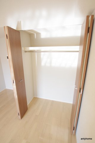 S-FORT江坂垂水町 仲介手数料無料の収納