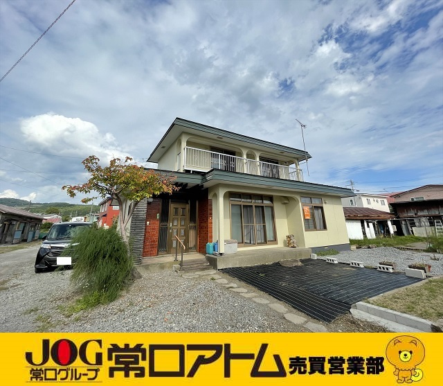 虻田郡洞爺湖町旭町1-28　中古住宅