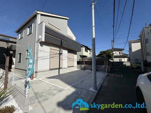 茅ヶ崎市南湖４丁目の新築一戸建の前面道路含む現地写真|南道路で日照良好