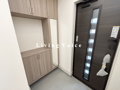 【玄関】 | 【仲介手数料０円】平塚市達上ヶ丘　新築一戸建て　全2棟 | 平塚市達上ヶ丘　新築一戸建て　全2棟