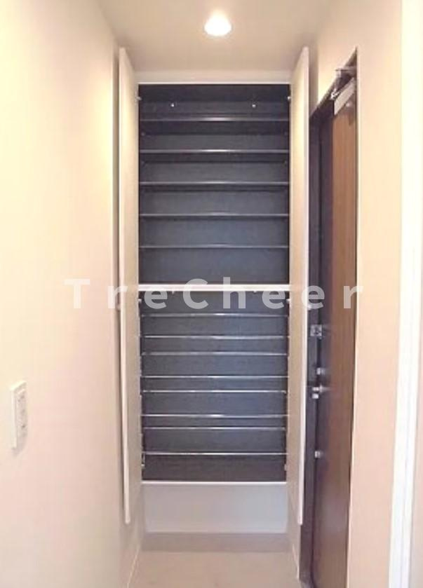 マグノリア(Magnolia)の玄関