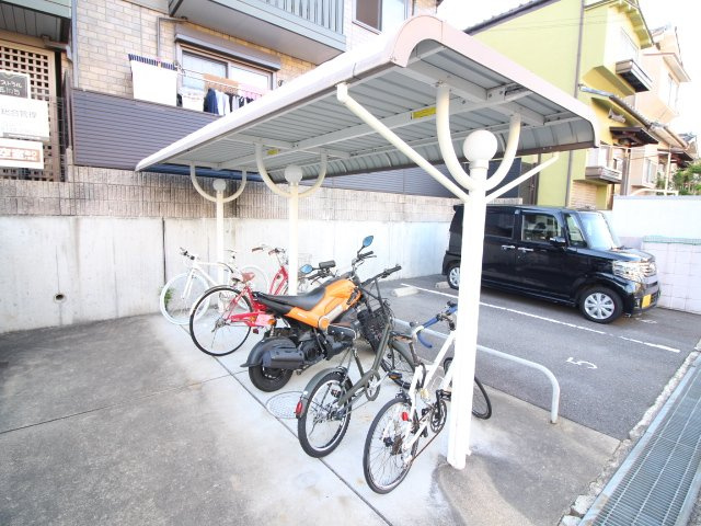 パストラル西向日のその他共用部分|駐輪スペース