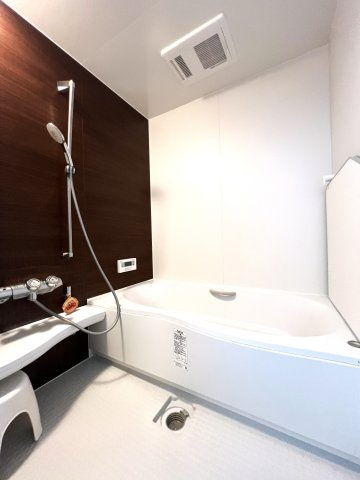 米子市尾高　中古住宅の浴室